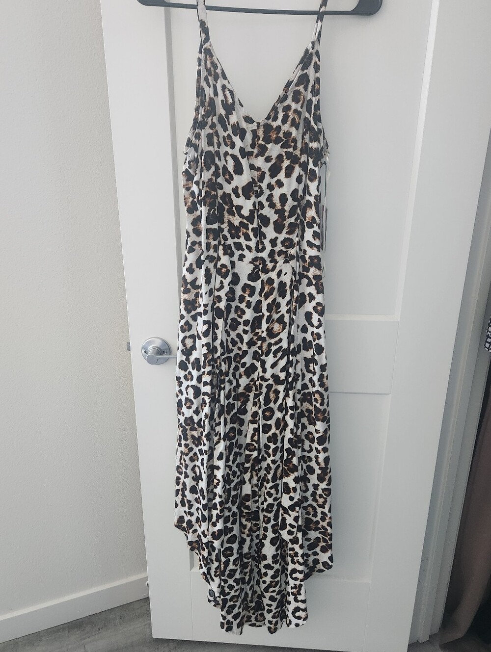 Vince Camuto Leopard Print Spaghetti Strap Romper NWT